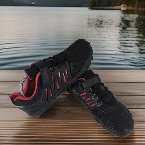 Barefoot Runner Unisex (EU 43) M10/W11 Minimalist Running Sneaker Black Red Mesh